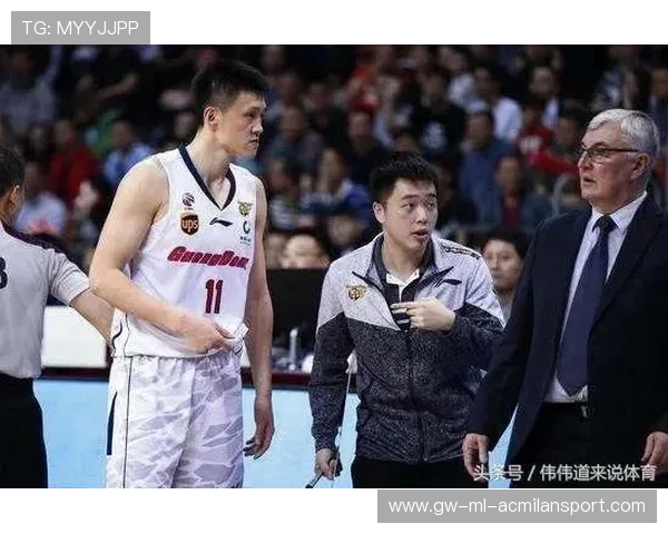 教练圈热议:小阵容何时应放弃传统内线? 教练圈热议:小阵容何时应放弃传统内线?