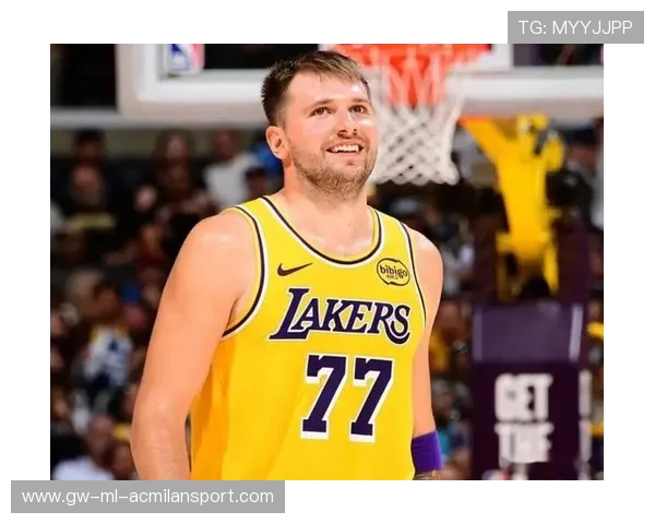 东契奇与里夫斯联手,湖人新攻防体系初见雏形