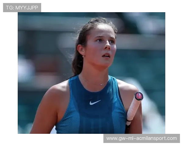 网球新人逆风两盘爆冷晋级，媒体狂赞黑马本色