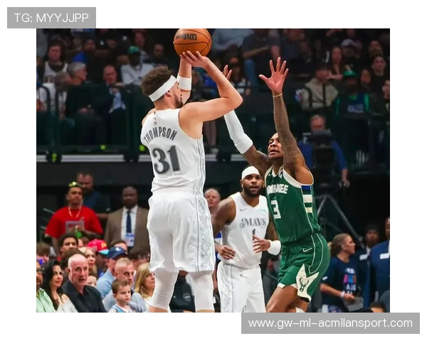 独行侠球队外线连击形成强烈压迫