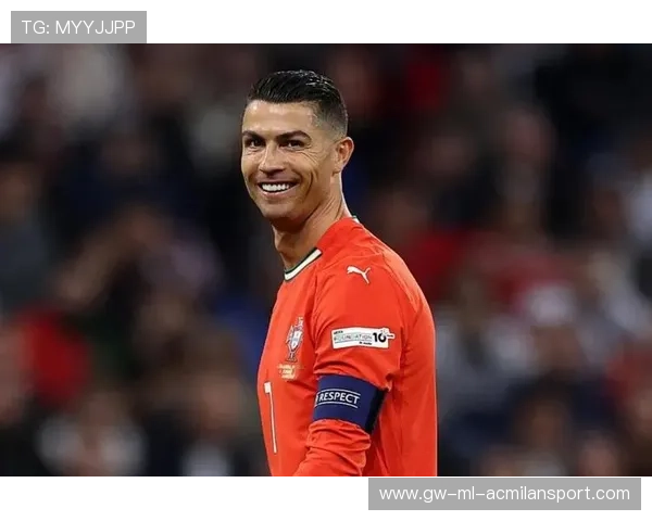 C罗再入年度最佳进球候选，足球传奇永不止步