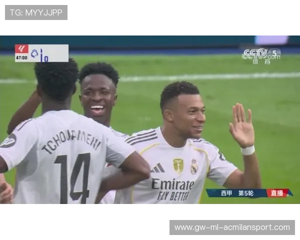 维尼修斯抢断后立即杀向禁区——破门绝技展现无与伦比的天赋